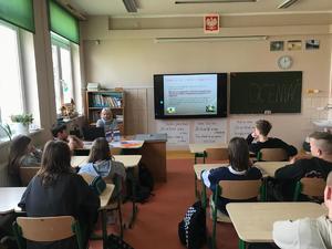 Spotkanie profilaktyczne z młodzieżą w Lipowcu