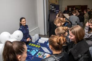 policjanci i uczestnicy seminarium