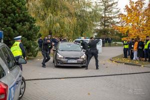 policjanci i uczestnicy seminarium