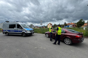 wspólne działania na przejeździe kolejowo-drogowym