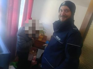 Dzielnicowi z wizytą u seniorki